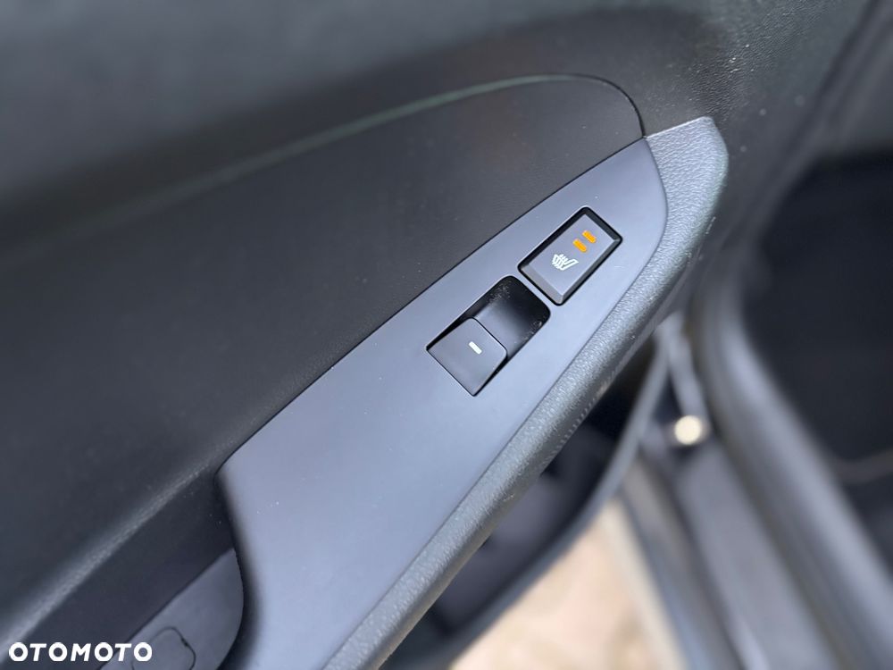 Hyundai Tucson 1.7 CRDI BlueDrive Style 2WD - 37