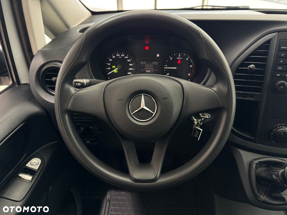 Mercedes-Benz Vito - 15