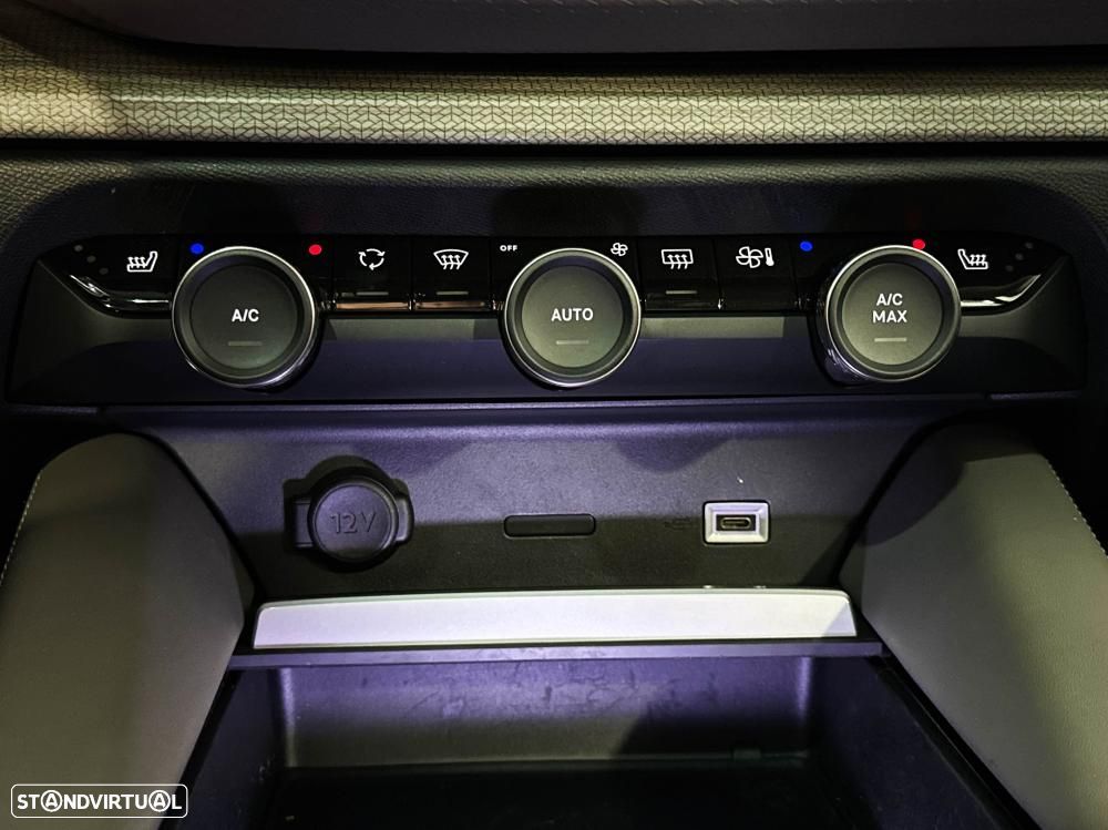 Citroën C5 X 1.6 Hybrid Feel Pack e-EAT8 - 54