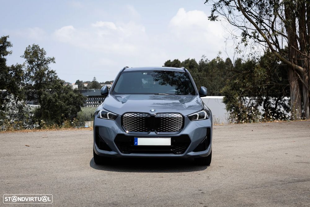 BMW X1 - 1