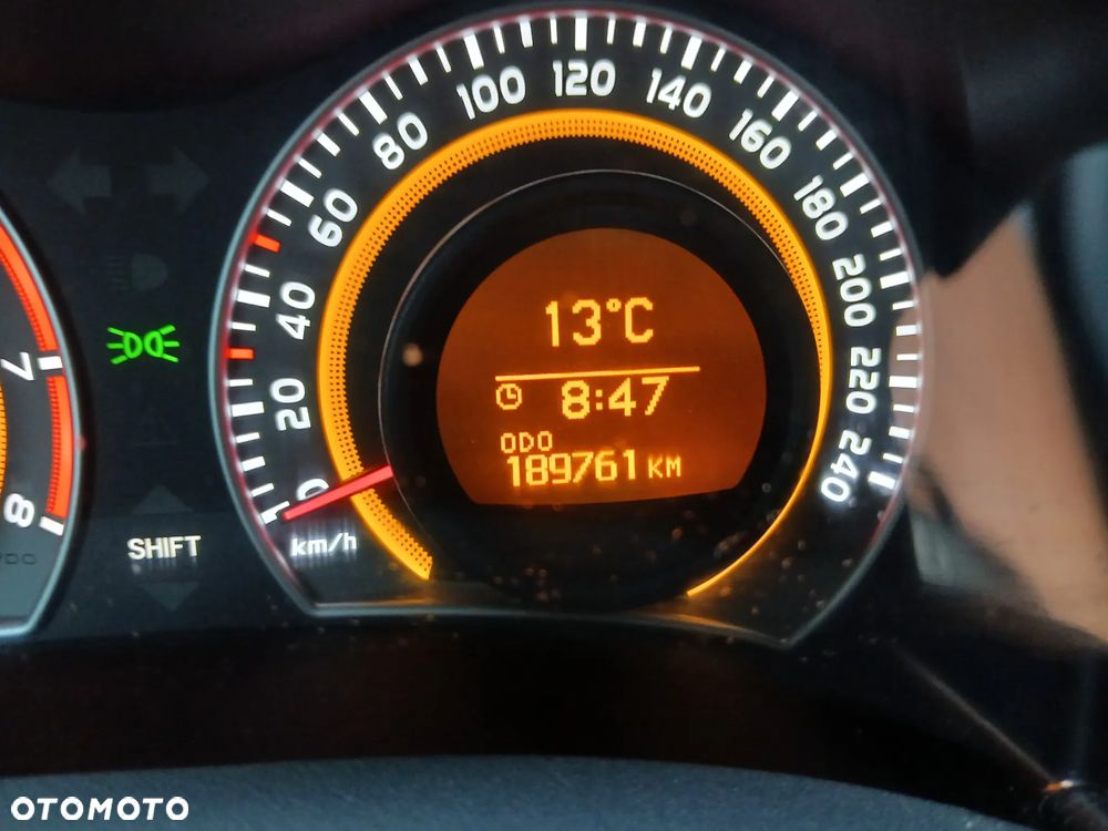 Toyota Auris - 13