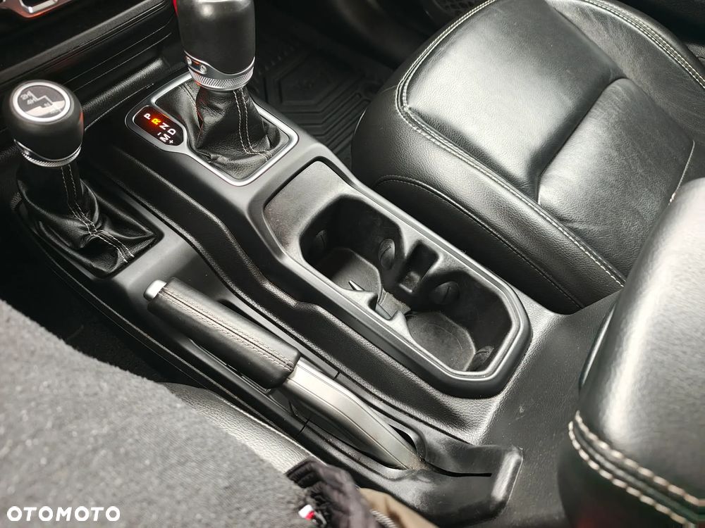 Jeep Wrangler 2.0 T-GDI Hardtop AWD Automatik Sahara - 23