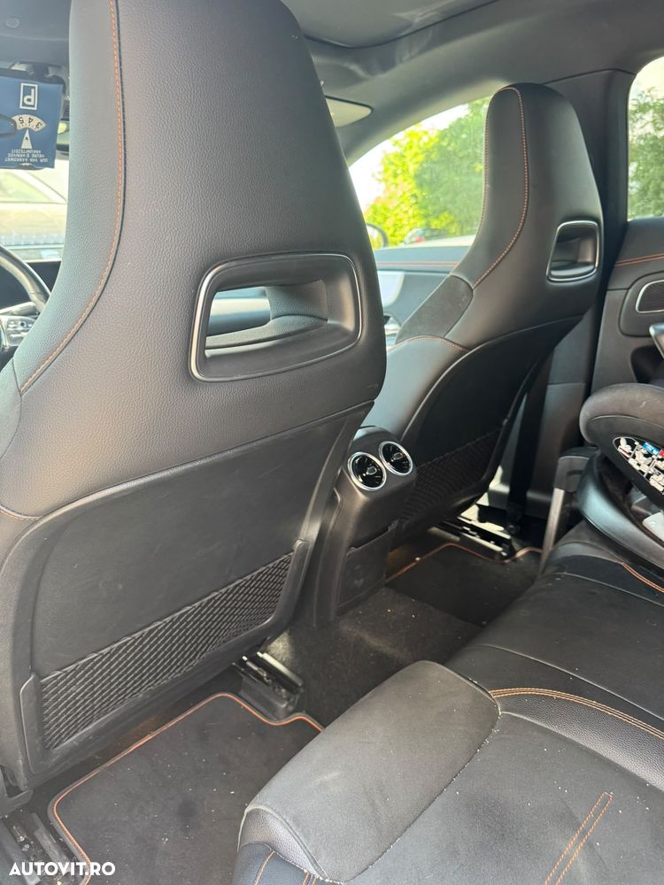 Mercedes-Benz CLA 200 - 11