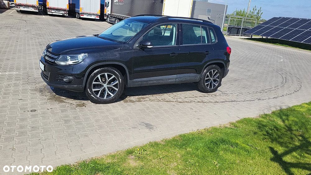 Volkswagen Tiguan 1.4 TSI Perfectline - 2
