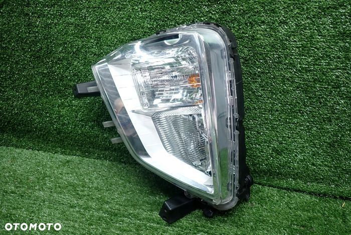 MITSUBISHI ECLIPSE CROSS 17- reflektor lewy lampa lewa - 2