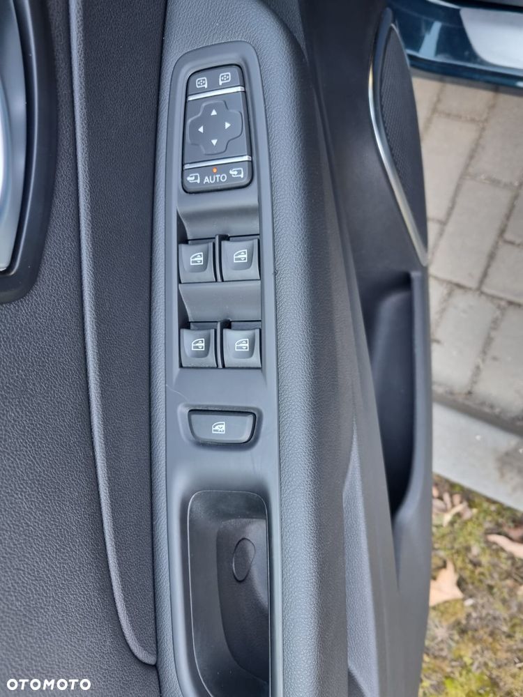 Renault Captur ENERGY TCe 90 Experience - 21