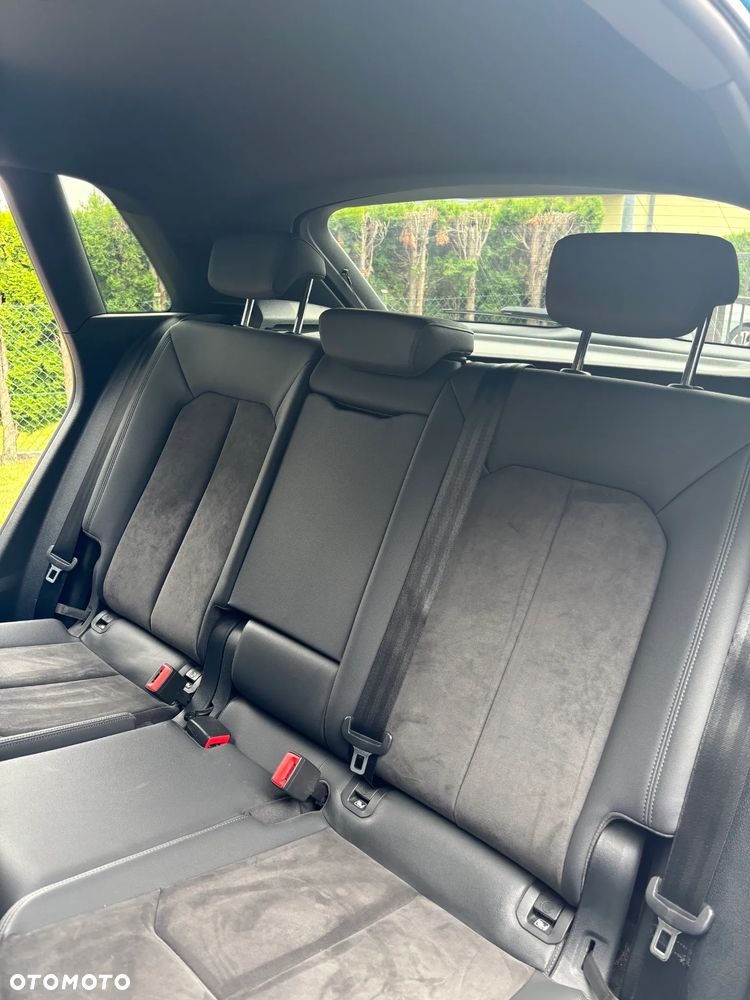 Audi Q3 40 TFSI Quattro S-Line S tronic - 9