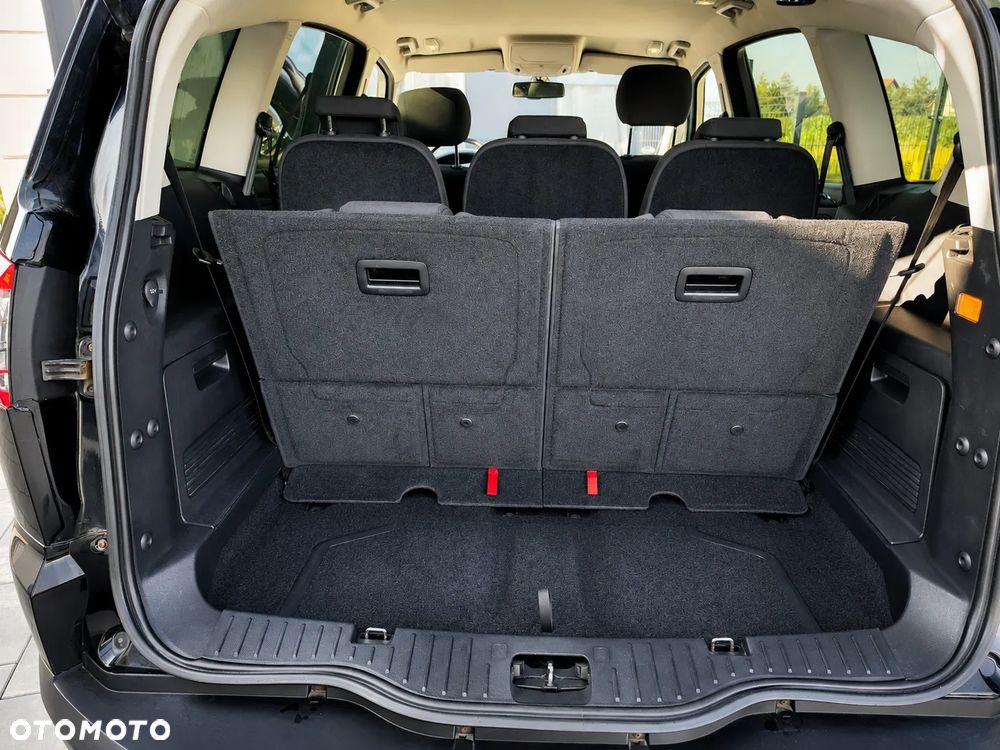 Ford S-Max 2.0 TDCi DPF Titanium - 25