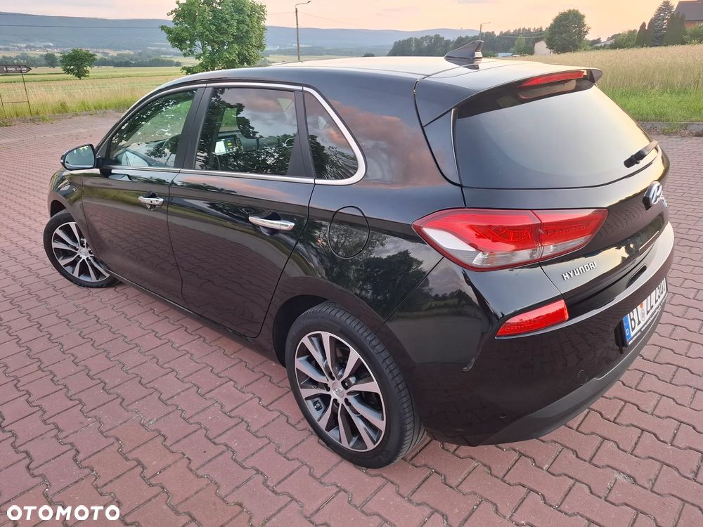 Hyundai i30 1.4 T-GDI Premium - 24