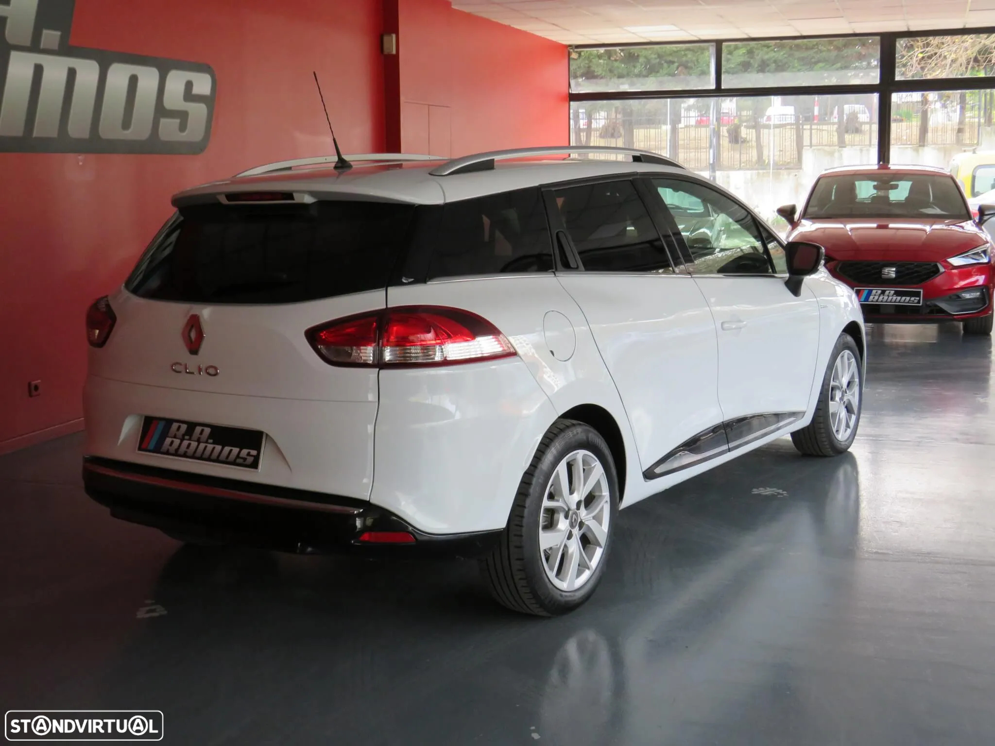 Renault Clio Sport Tourer 0.9 TCe Limited - 6
