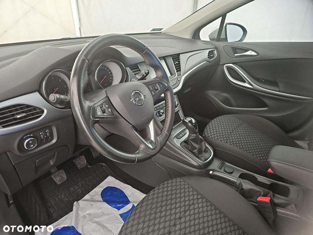 Opel Astra - 14