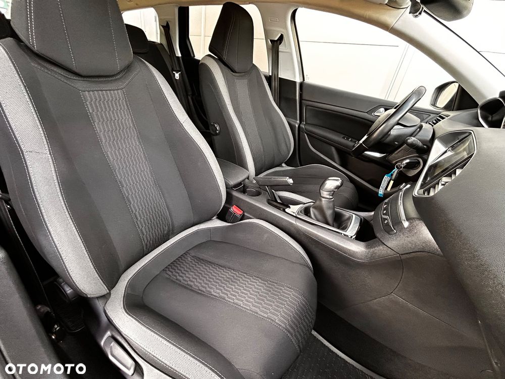 Peugeot 308 ver-1-6-hdi-outdoor - 29