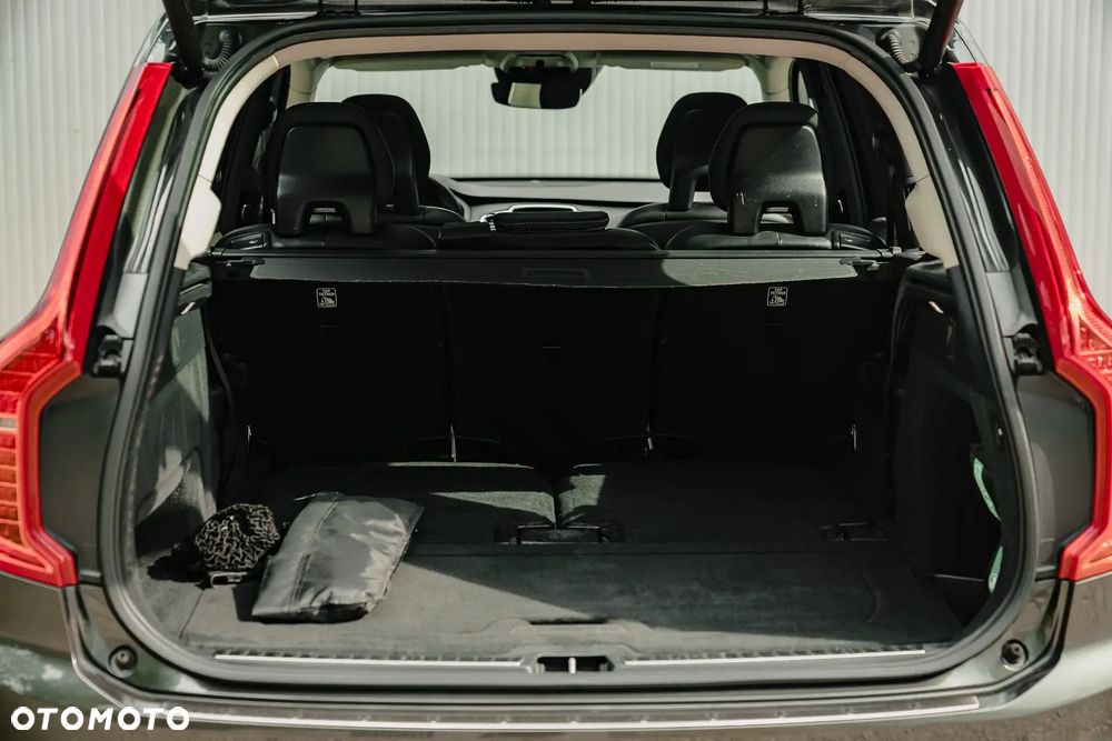 Volvo XC 90 T8 AWD Twin Engine Geartronic Inscription - 28