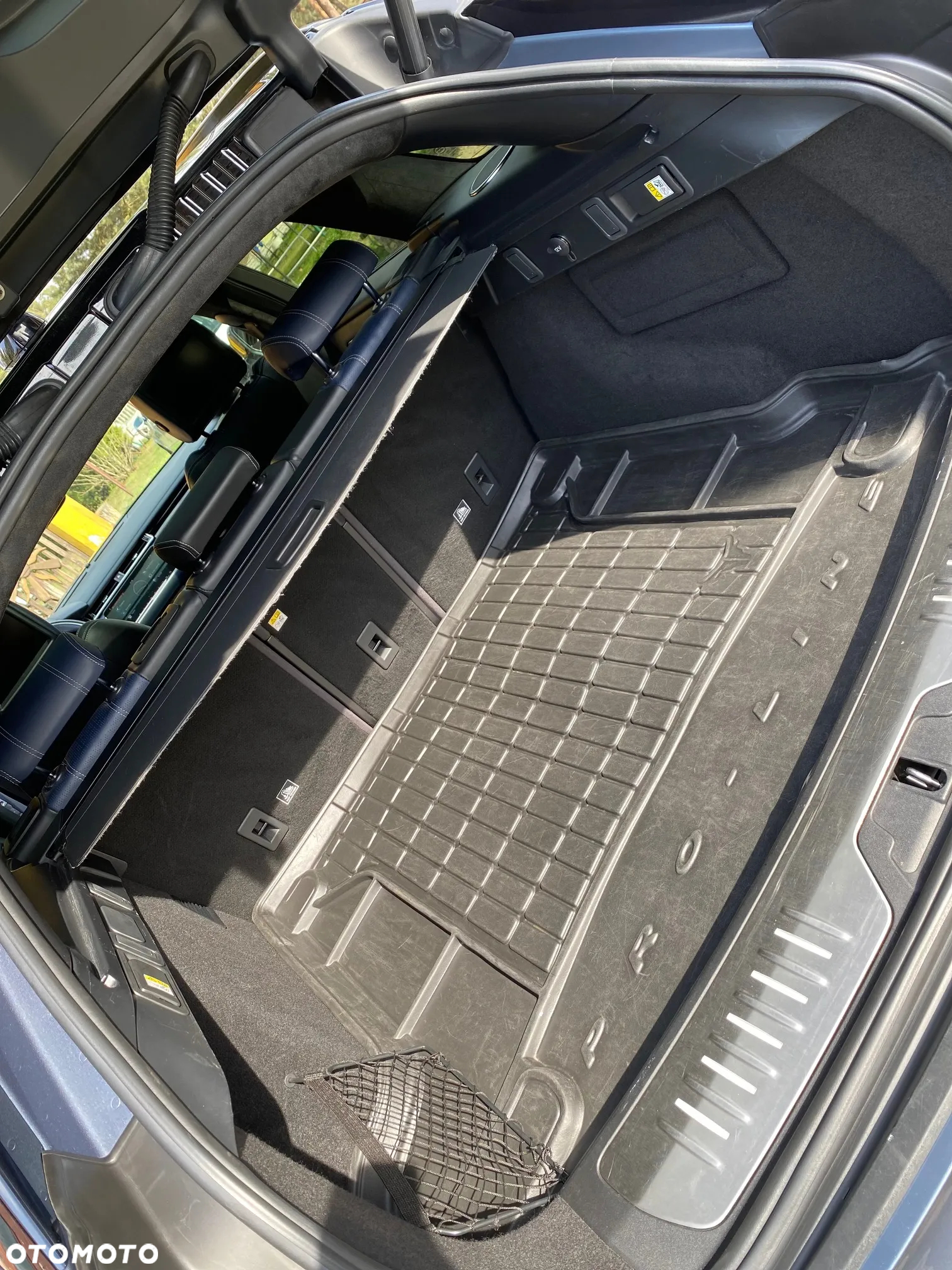 Land Rover Range Rover Velar 3.0 Si6 R-Dynamic HSE - 14