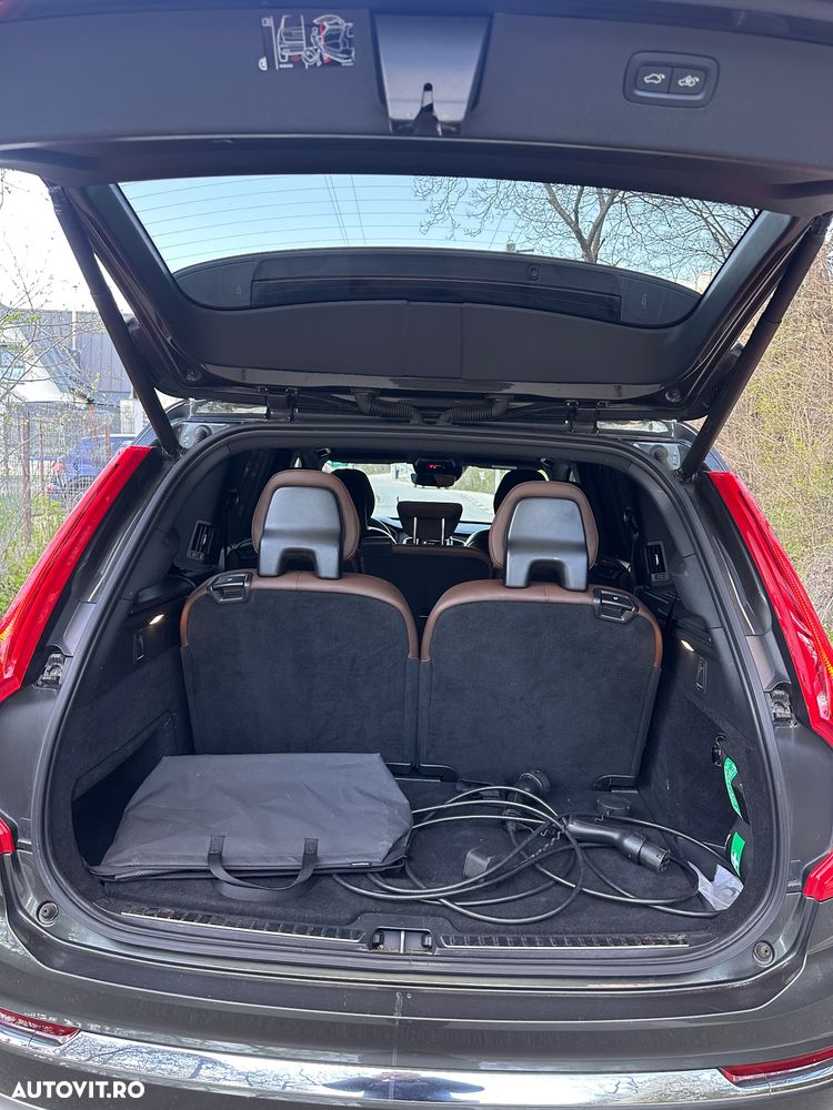 Volvo XC 90 T8 Twin Engine AWD Inscription - 11