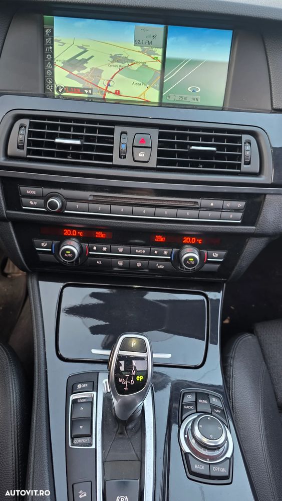 BMW Seria 5 525d xDrive Sport-Aut. Luxury Line - 14