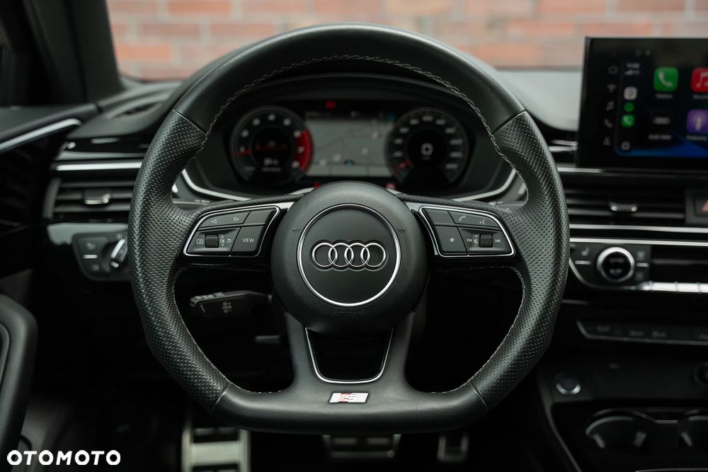 Audi A4 Avant 35 TFSI S tronic S line - 29