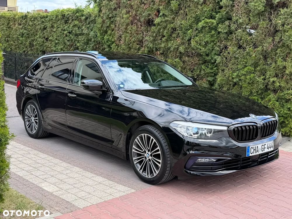 BMW Seria 5 520d Sport Line - 17