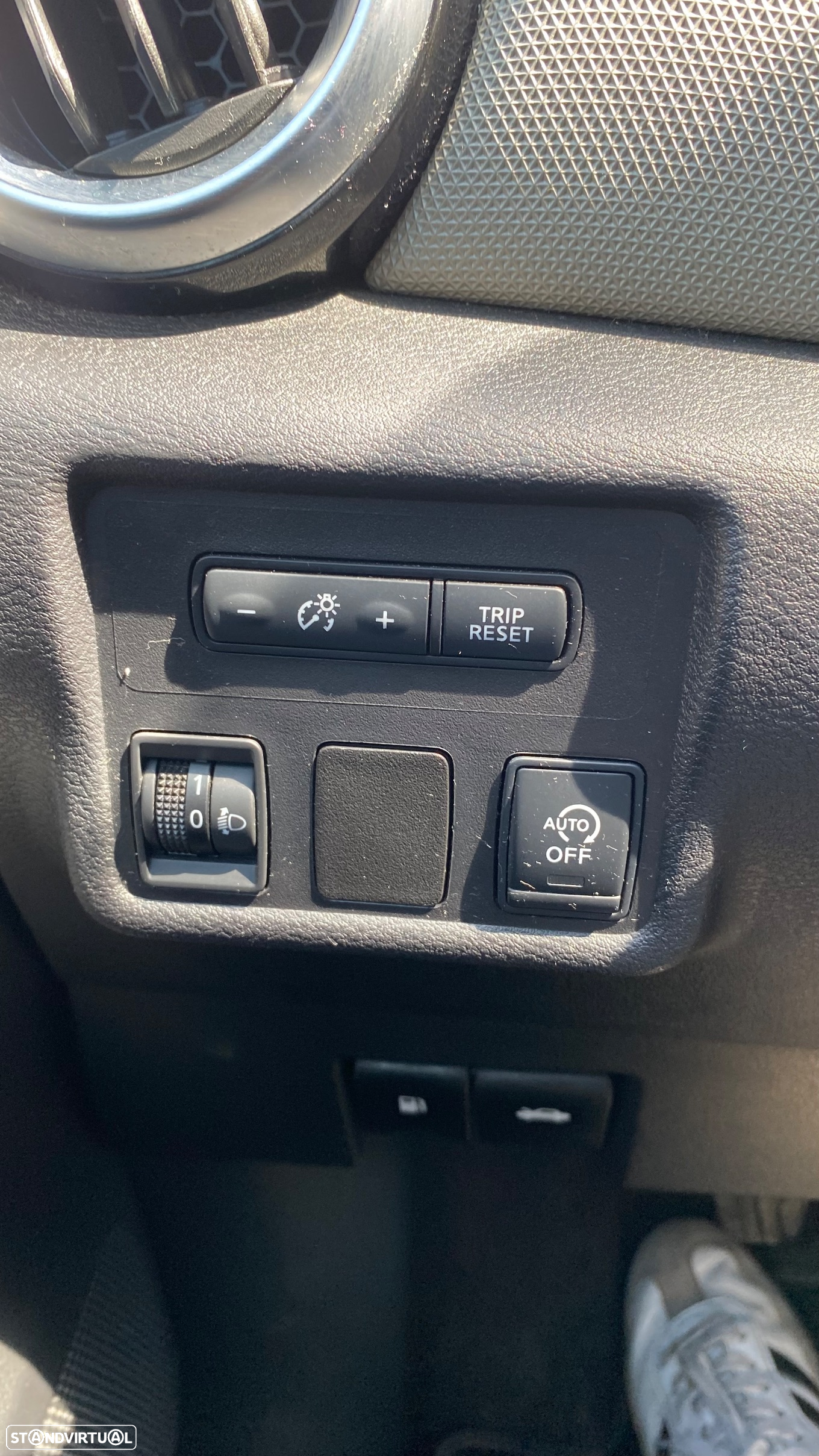 Nissan Micra 0.9 IG-T N-Connecta Urban S/S - 30