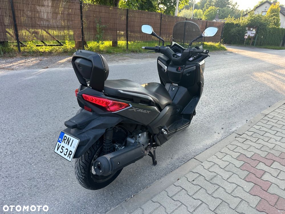 Yamaha X-max - 7