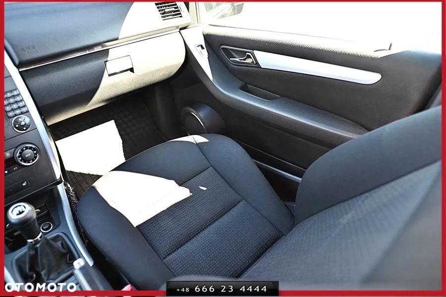 Mercedes-Benz Klasa B 200 Turbo - 21