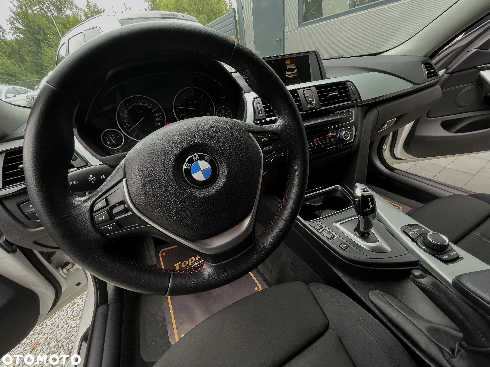 BMW Seria 4 420d Gran Coupe - 26
