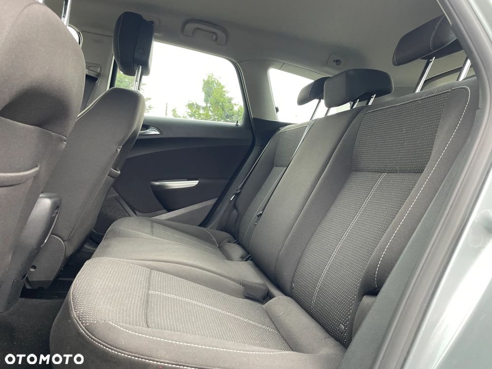 Opel Astra 1.7 CDTI - 14