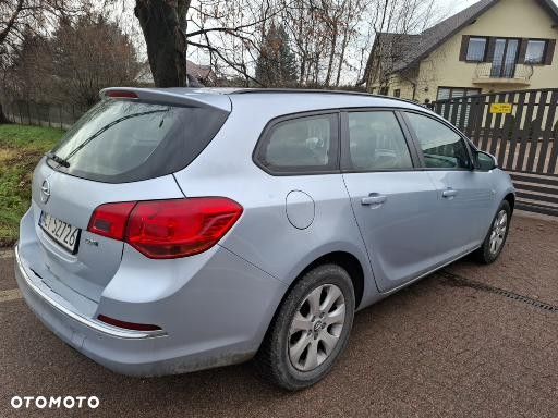 Opel Astra - 4