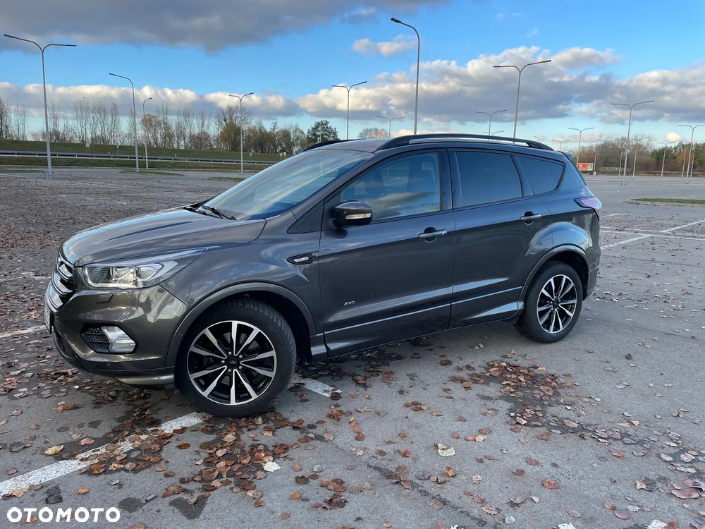 Ford Kuga 1.5 EcoBoost 4x4 ST-Line - 2
