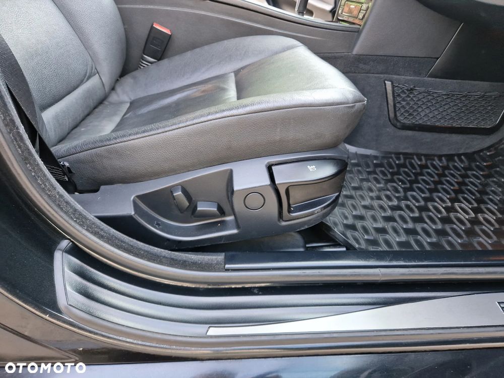 BMW Seria 5 530d xDrive - 21