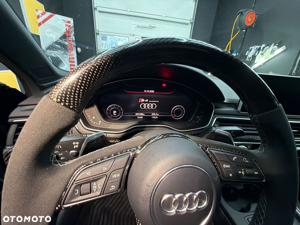 Audi A4 Limousine - 23