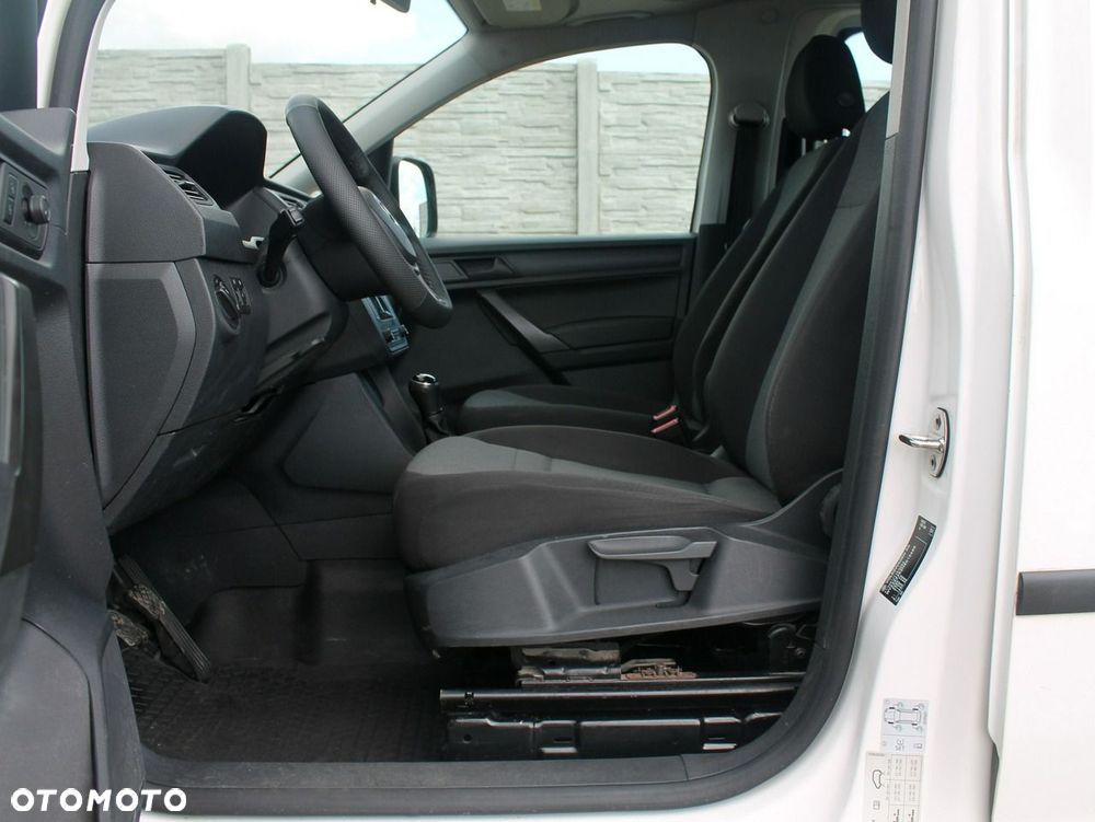 Volkswagen Caddy - 15