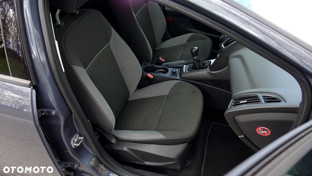 Ford Focus 1.6 Gold X (Edition) - 13