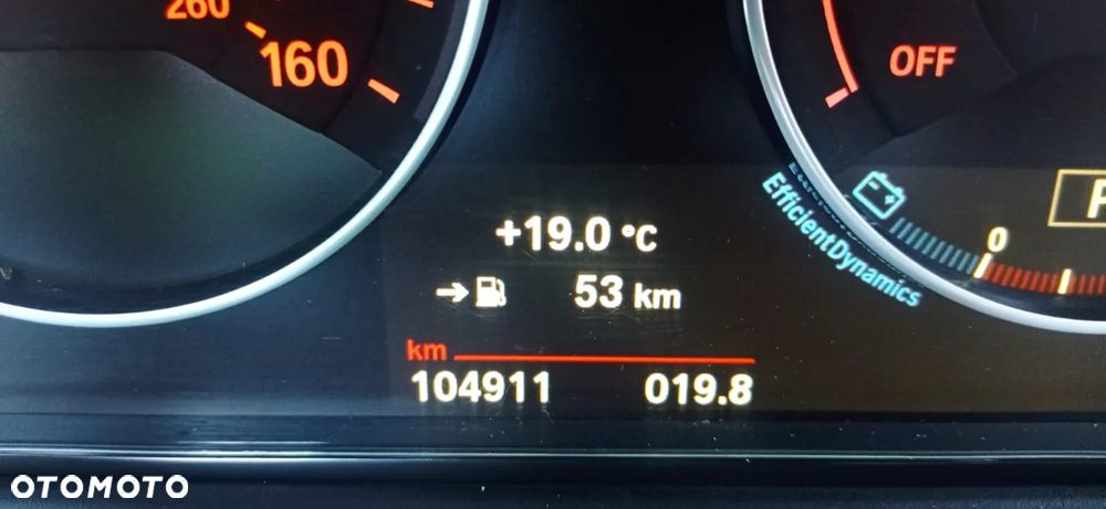 BMW Seria 3 330i - 1