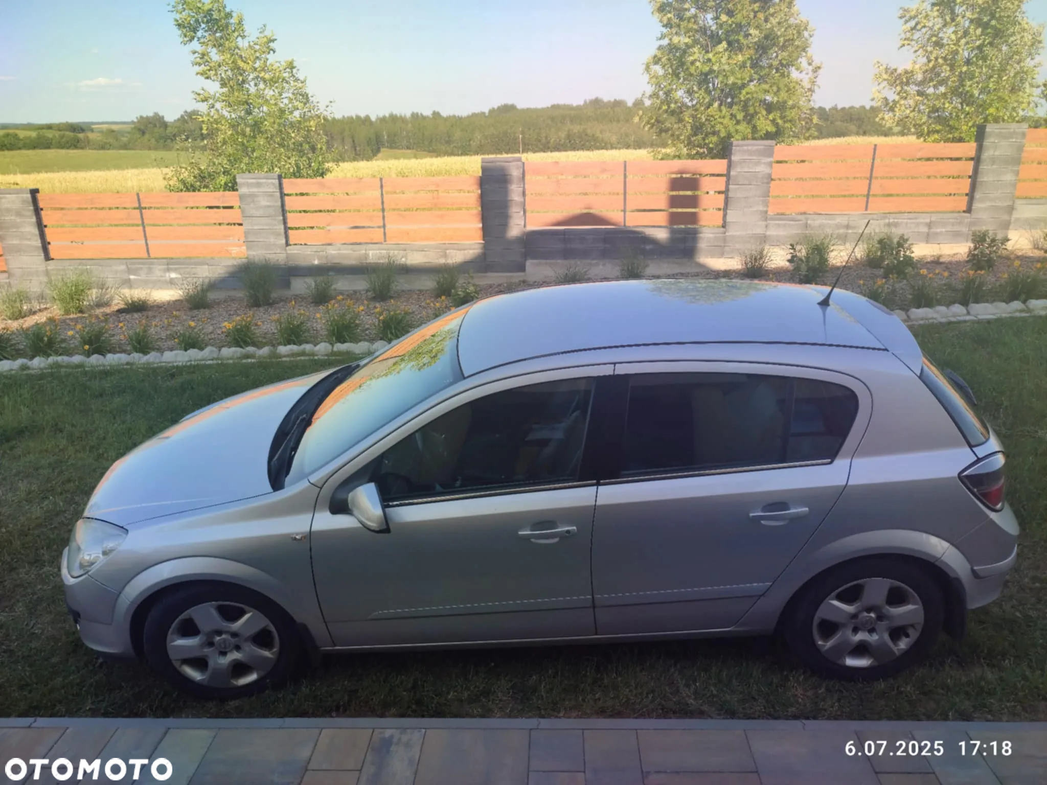 Opel Astra III 2.0 T Sport - 2