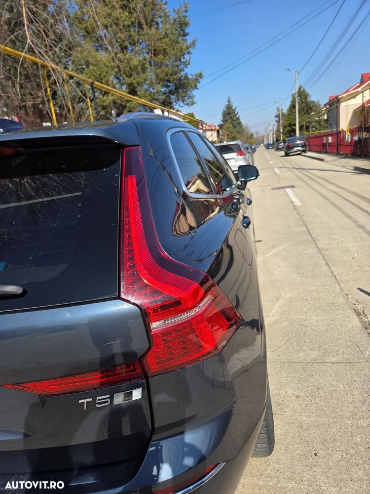 Volvo XC 60 T5 AWD Inscription - 4