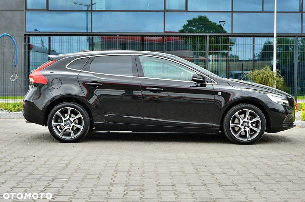 Volvo V40 - 10