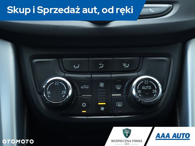 Opel Zafira - 15