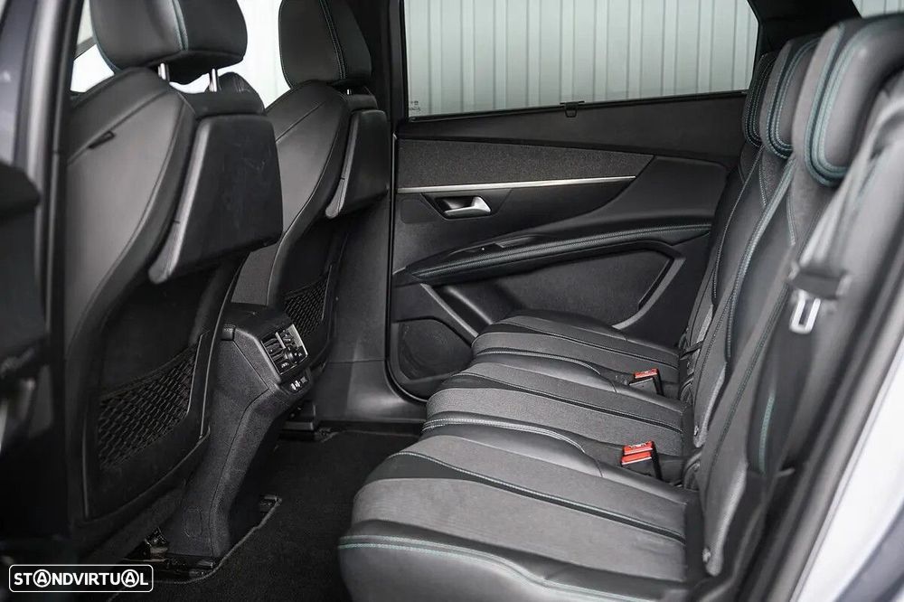 Peugeot 5008 1.5 BlueHDi Allure EAT8 - 28
