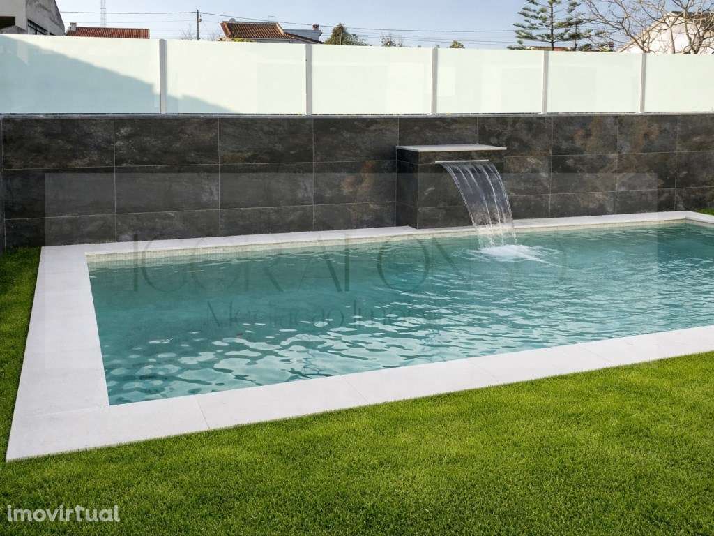 Excelente Moradia T4 com 3 Suítes, Piscina e Lavandaria - Excelente... - Grande imagem: 2/5