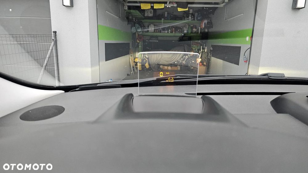 Peugeot 3008 HDi FAP 150 Premium - 11