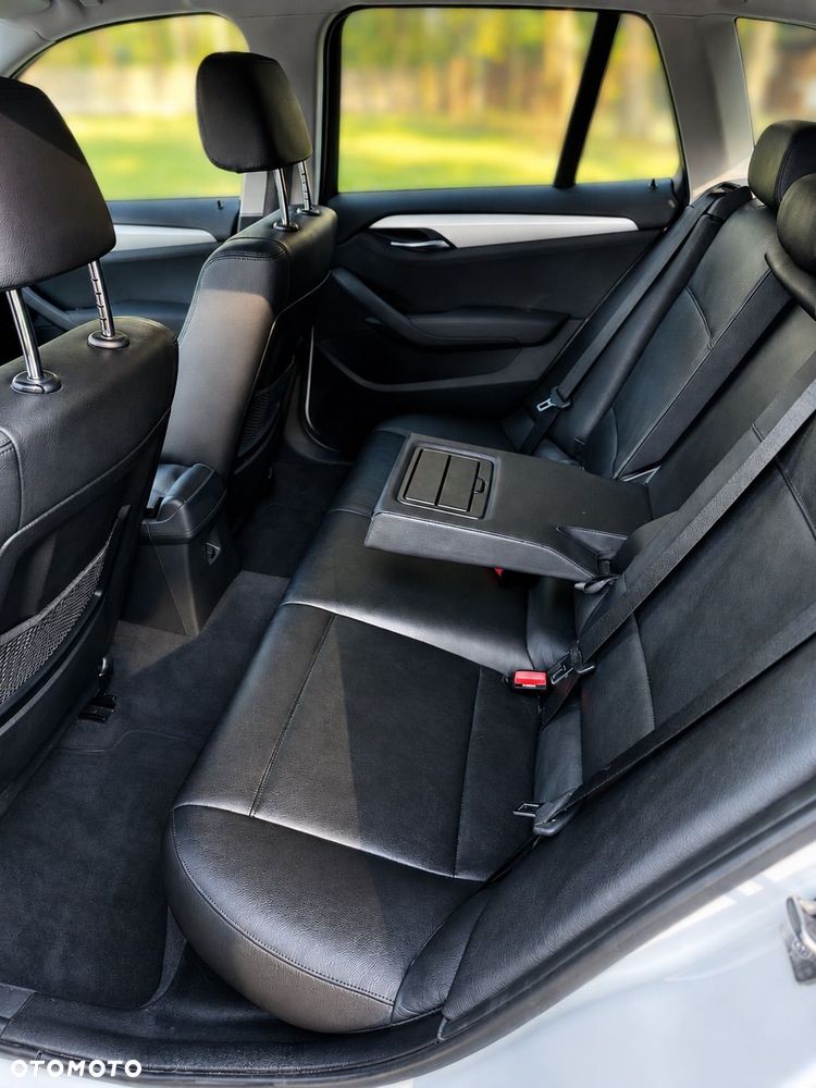 BMW X1 sDrive20i - 10