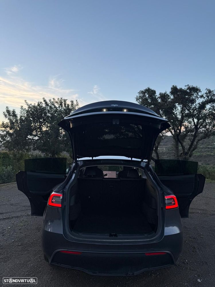 Tesla Model Y Long Range Tração Integral - 8