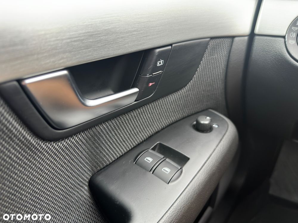 Audi A4 Avant 1.8T Quattro - 24