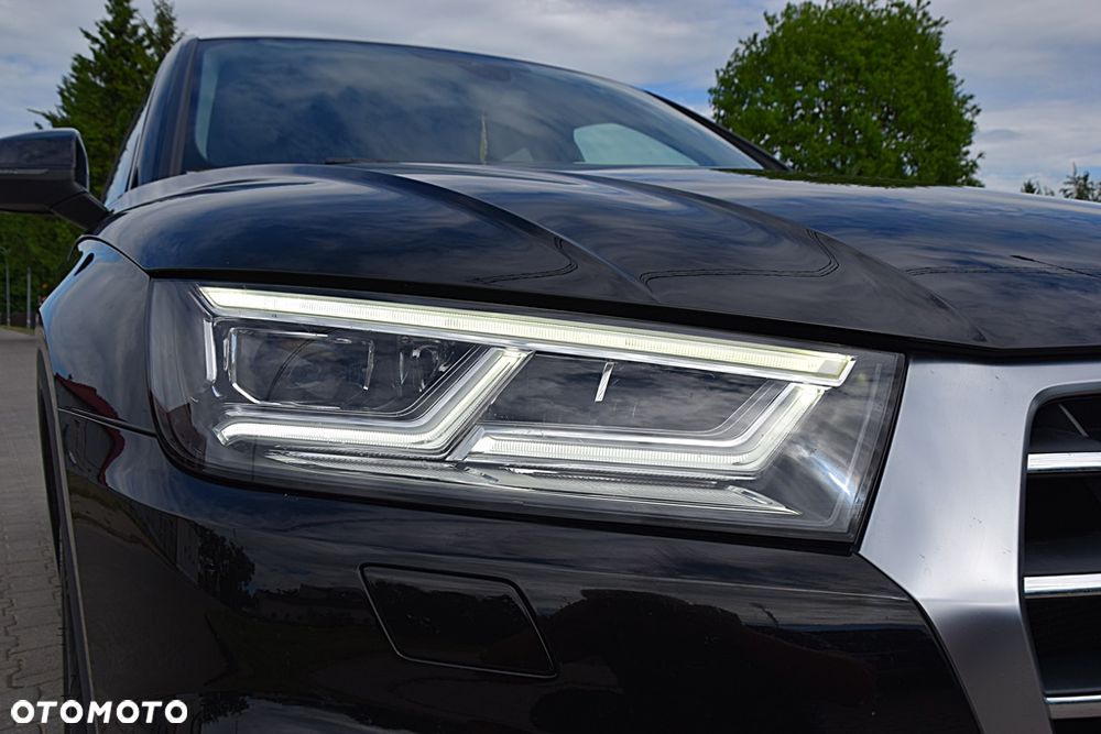 Audi Q5 2.0 TDI S tronic - 29
