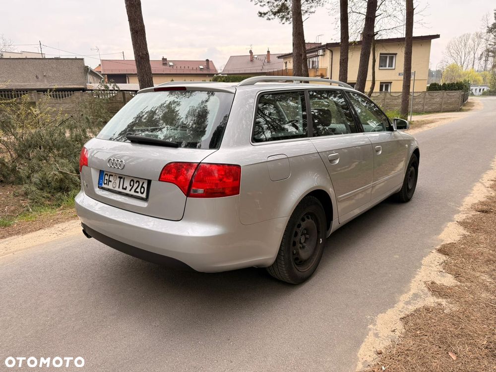Audi A4 Avant - 3