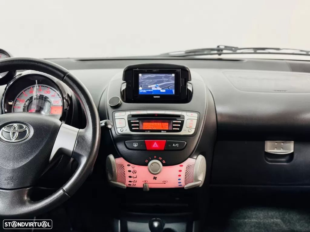 Toyota Aygo 1.0 Power Pack+AC+JLL+VSC - 31