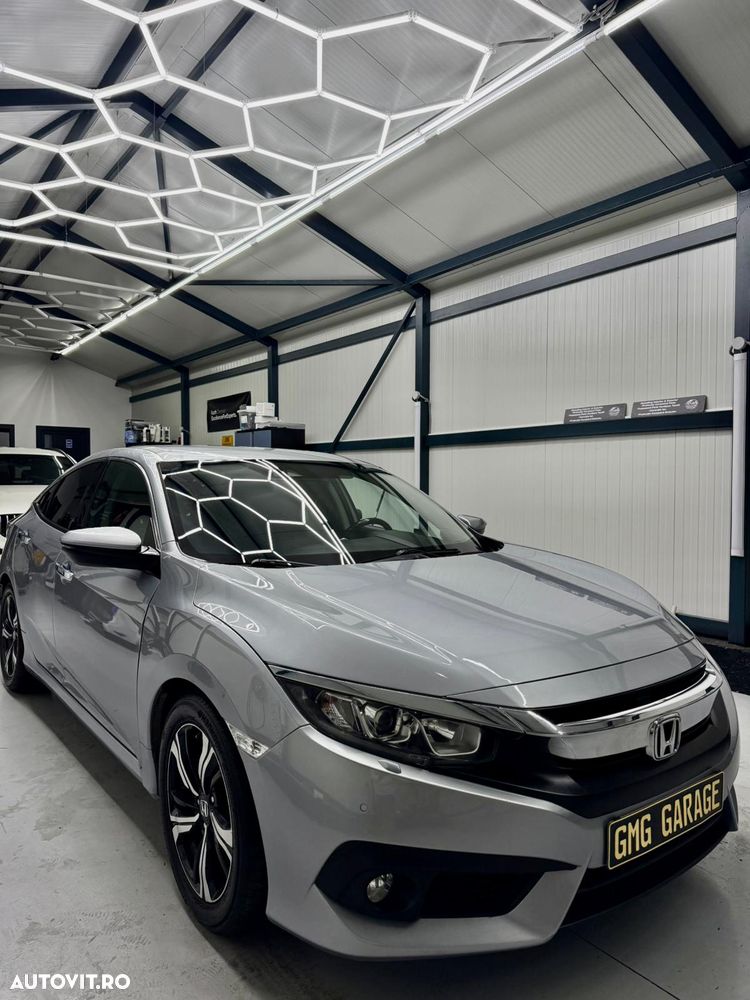 Honda Civic 1.5 i-VTEC Turbo CVT Prestige - 16