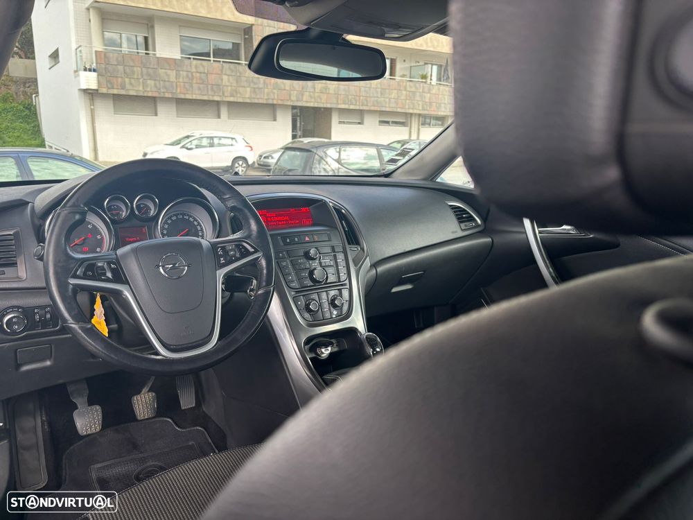 Opel Astra 1.7 CDTI Cosmo - 46