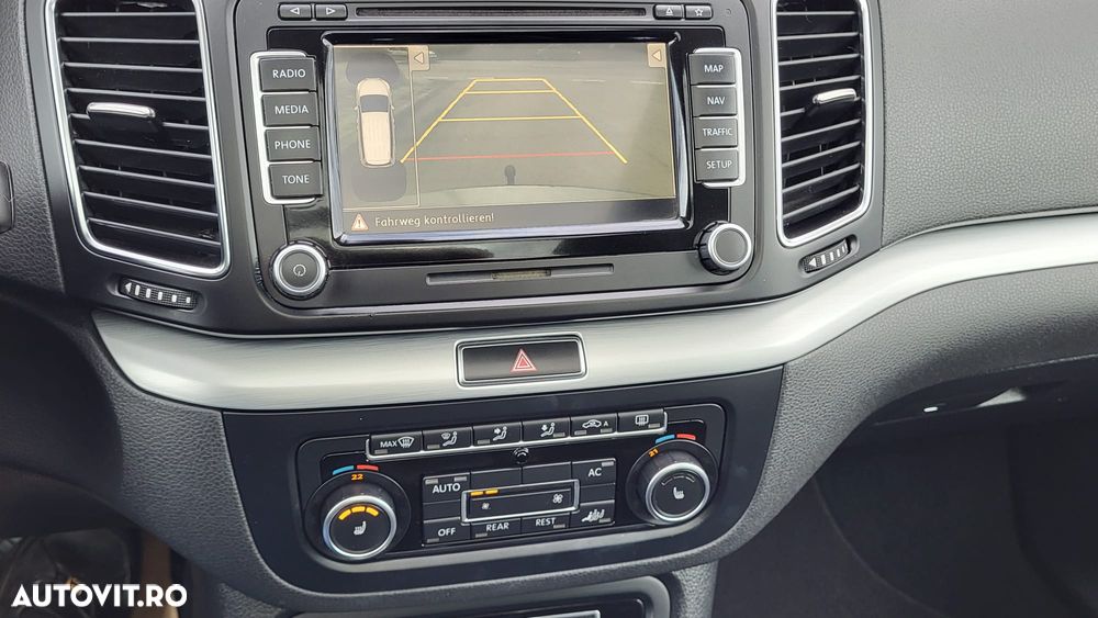 Volkswagen Sharan - 5